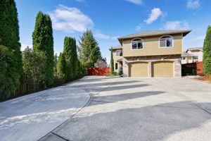 How to Maximize the Lifespan of Your Concrete Driveway